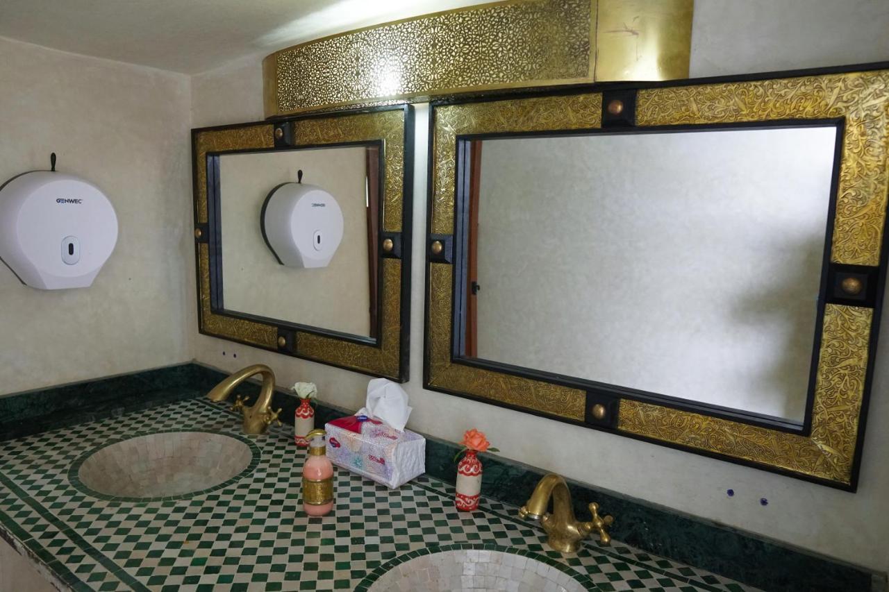 Hotel Winarouze House Marrakesh Esterno foto